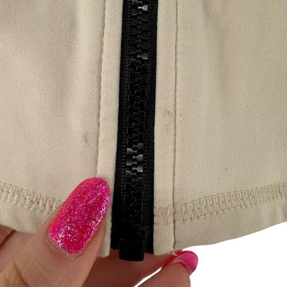 Fabletics Trinity Performance Jacket L Sand Dune Cream Full Zip Athletic Running - Picture 8 of 10